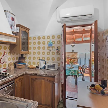 Casa Basera بيت للعطل *