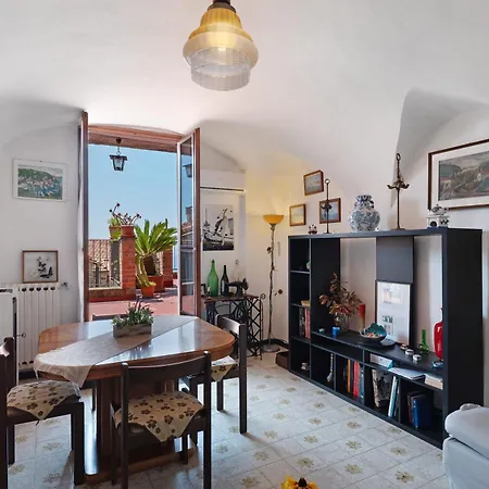 Casa Basera * Cipressa