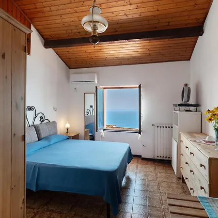 Casa Basera *