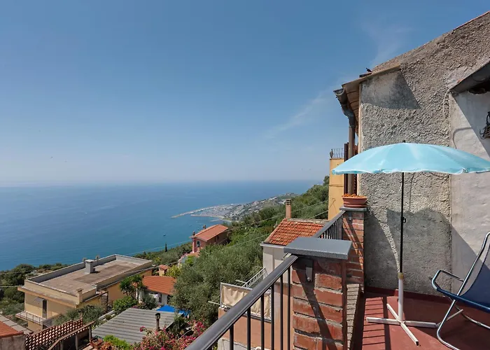 Holiday home Casa Basera Cipressa